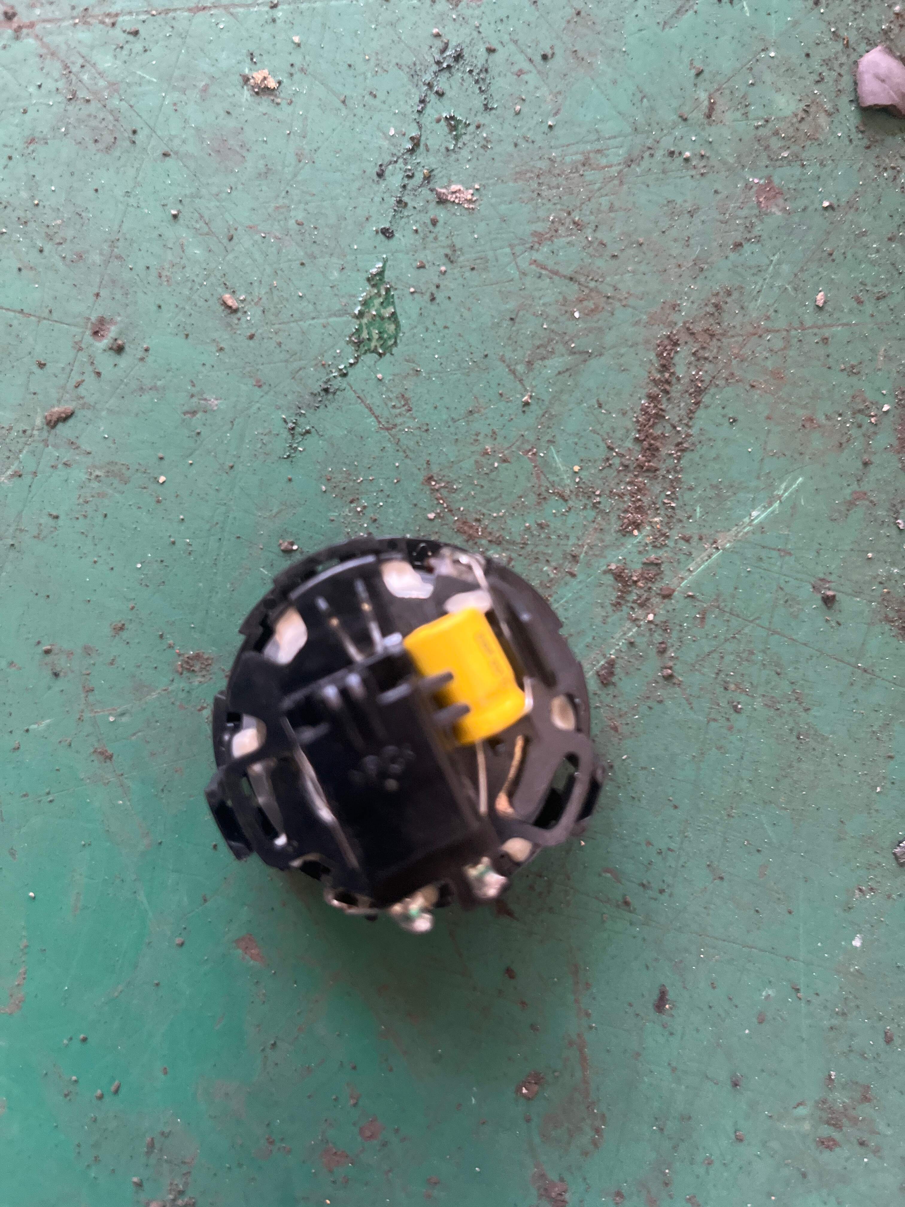LR003452 后门高音扬声器