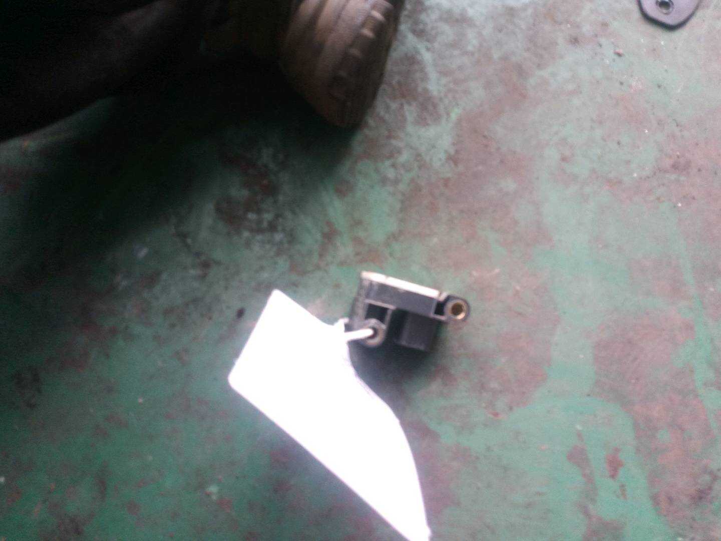 65776956485 车辆加速度传感器