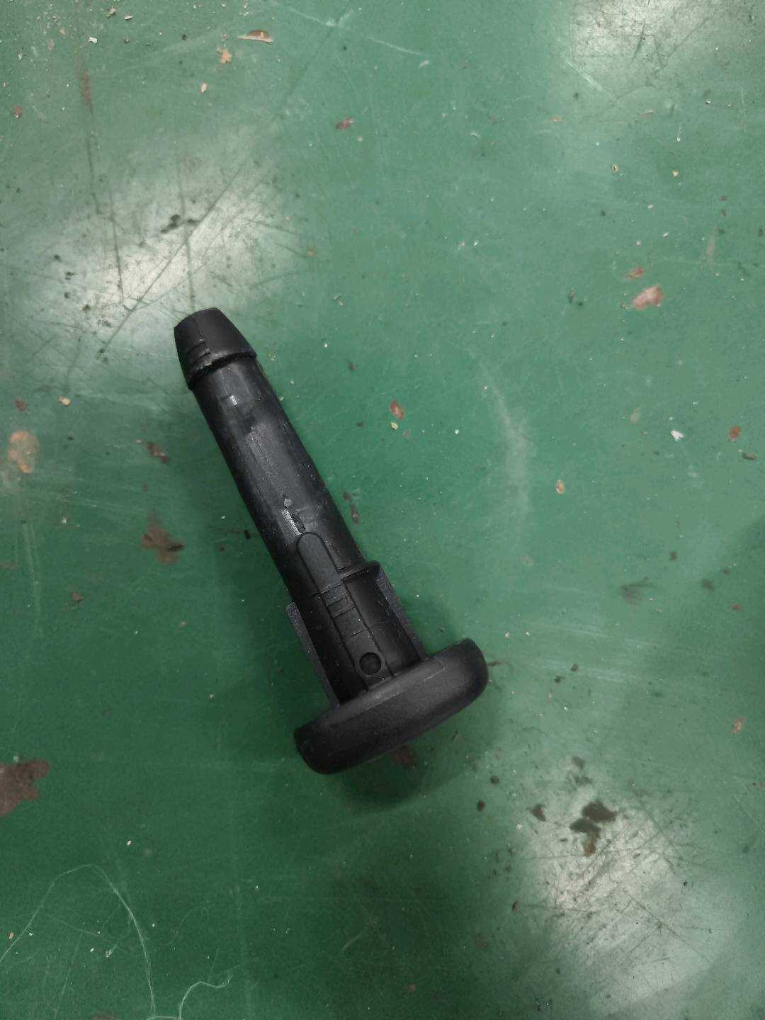 876032FP0A 后排座椅头枕导套