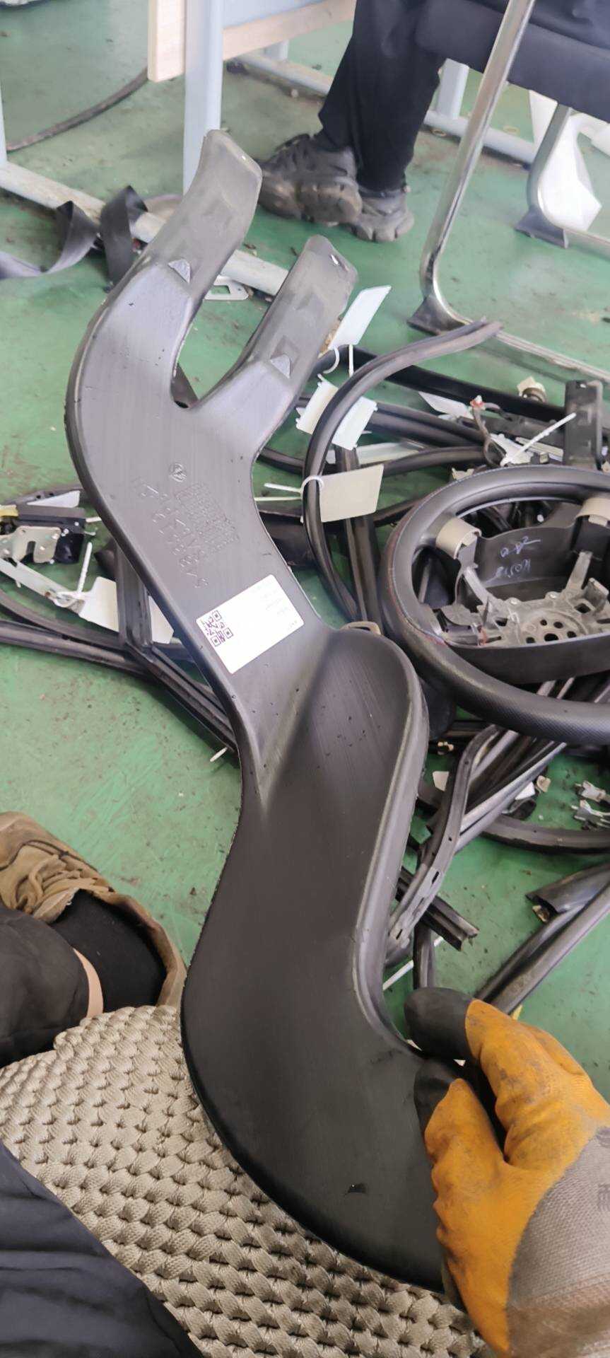 5483519 Floor Duct, Rear