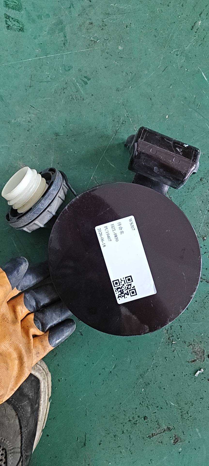695101M000 燃油箱加油盖(外)