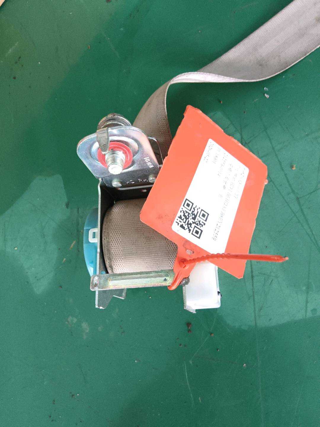 898200Q000VYF 后座椅侧安全带（右）