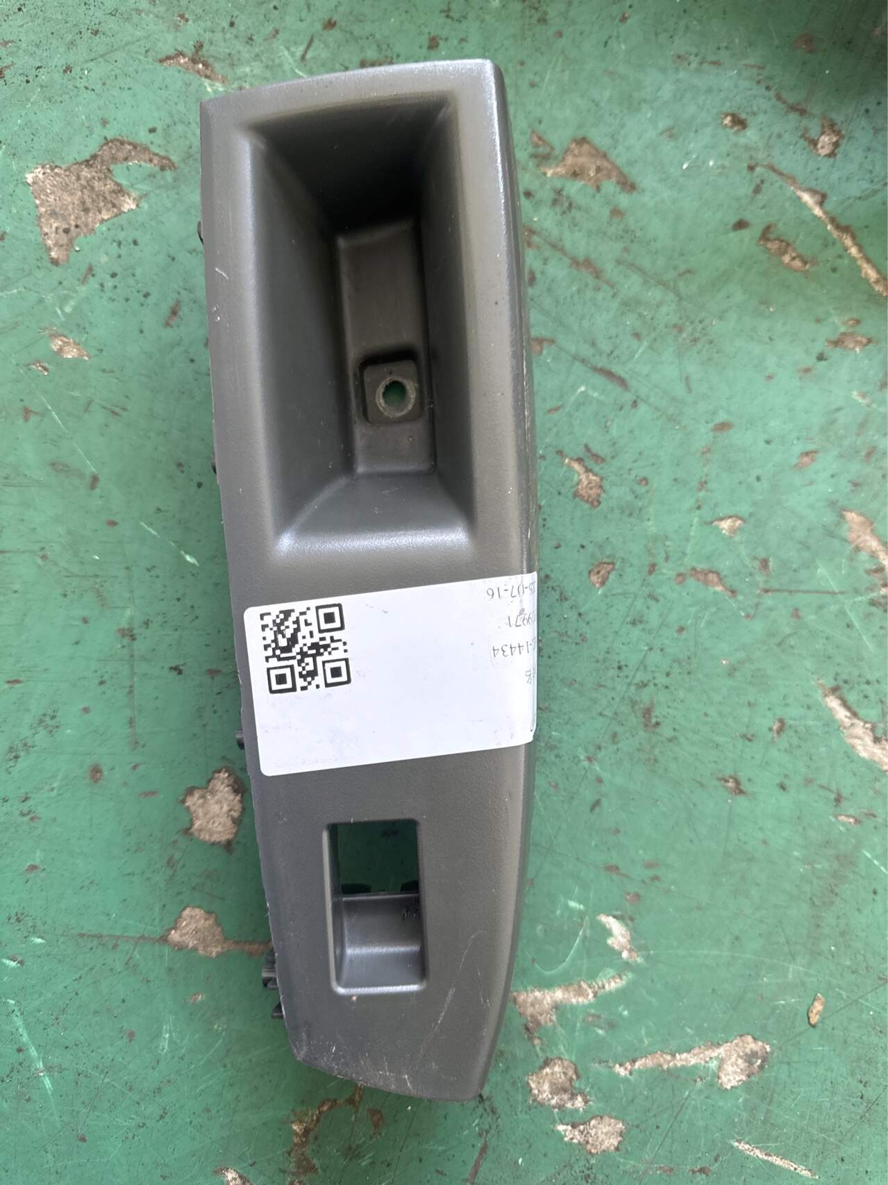 95910643 Rear Door Window Switch Trim Panel, Right