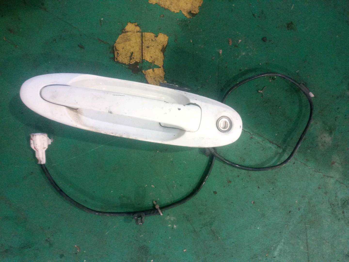 6922060071A0 前门外拉手（左）