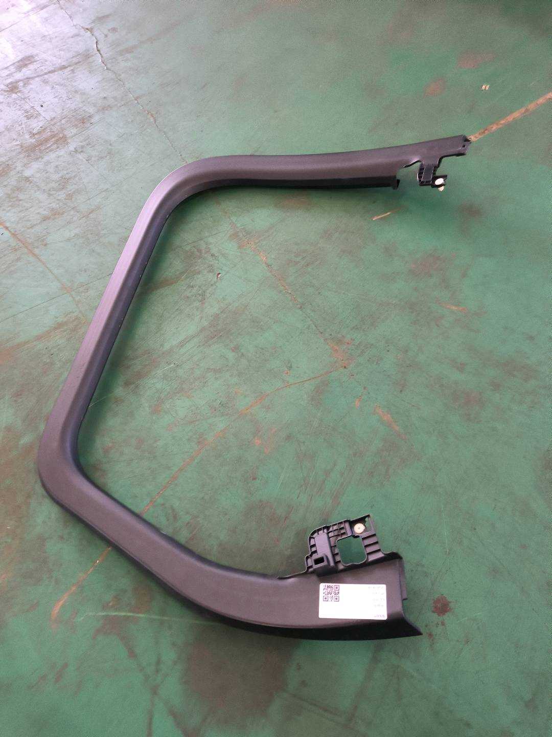 P0074113AD Rear Left Door Frame Molding