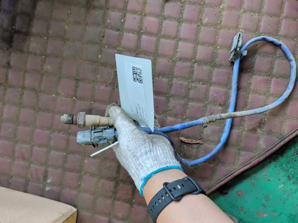 97060612401 氧传感器(右前)